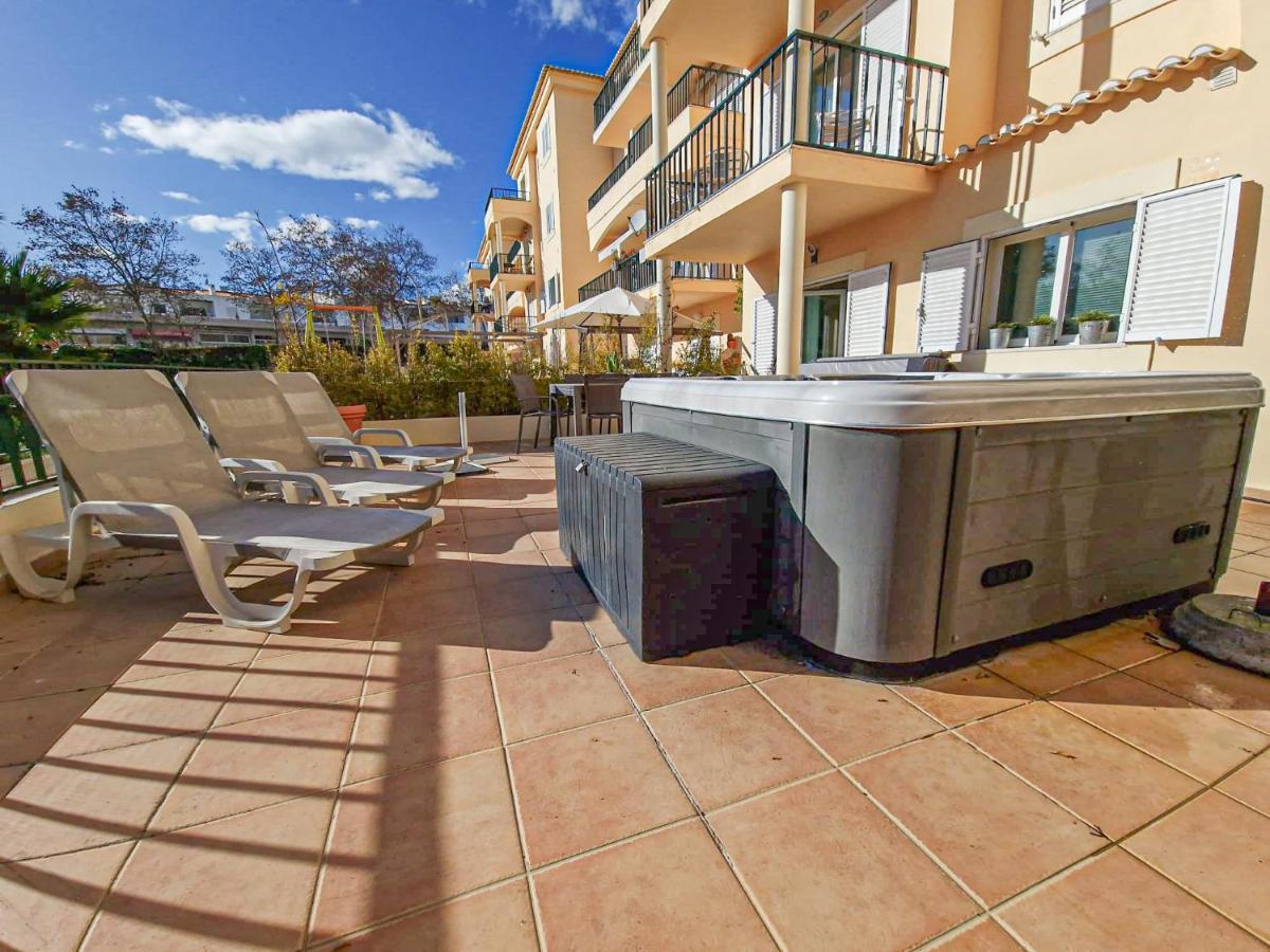 Place In The Sun - Free Out Door Jacuzzi - By Bedzy Daire Albufeira Dış mekan fotoğraf